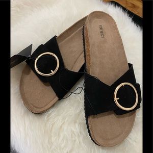 NWT Forever 21 Slides